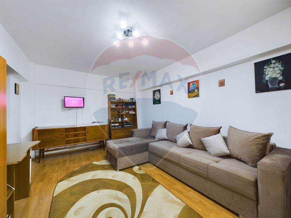 Apartament 2 camere de vanzare, zona Dristor