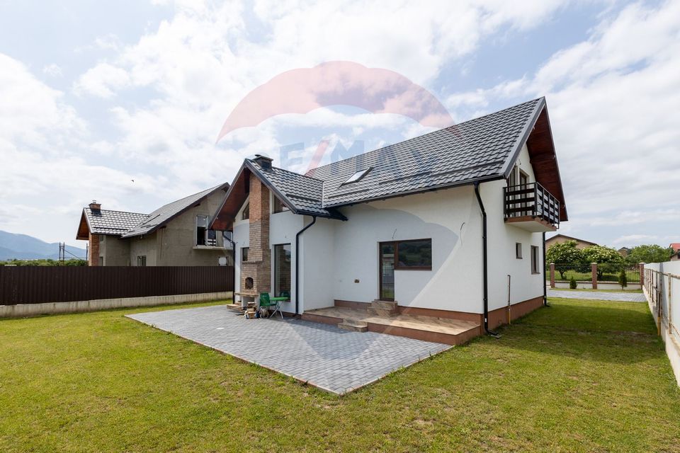 Casă Gândită pentru Tine – Comision 0%