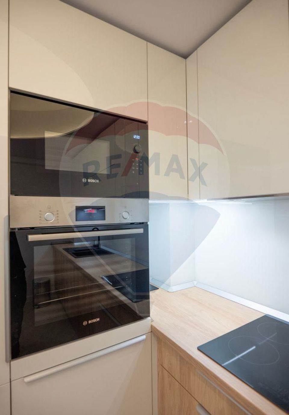 3 room Apartment for rent, Pipera area