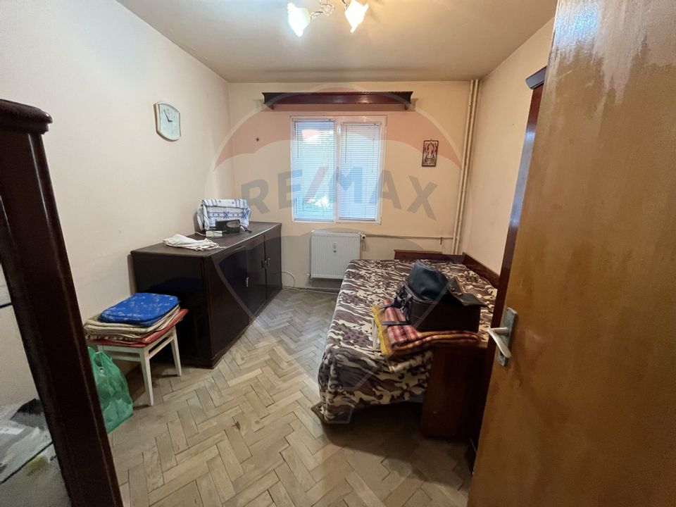 Apartament 3 camere Titan - Policlinica