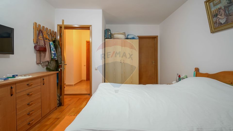 Vila în Poiana Brașov – Refugiu exclusivist și investiție!