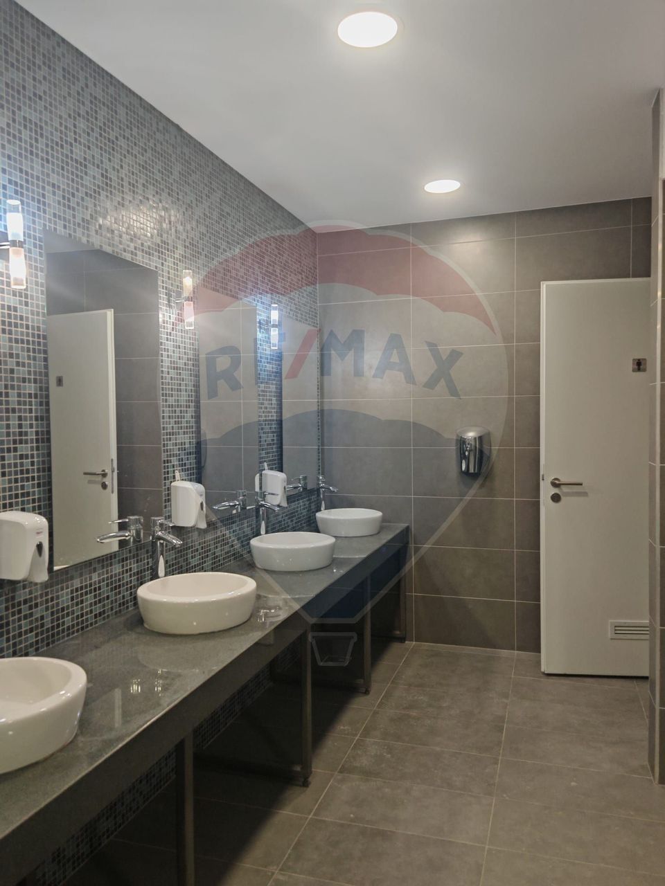 Spațiu de birouri de 1258 mp de închiriat în zona Gara