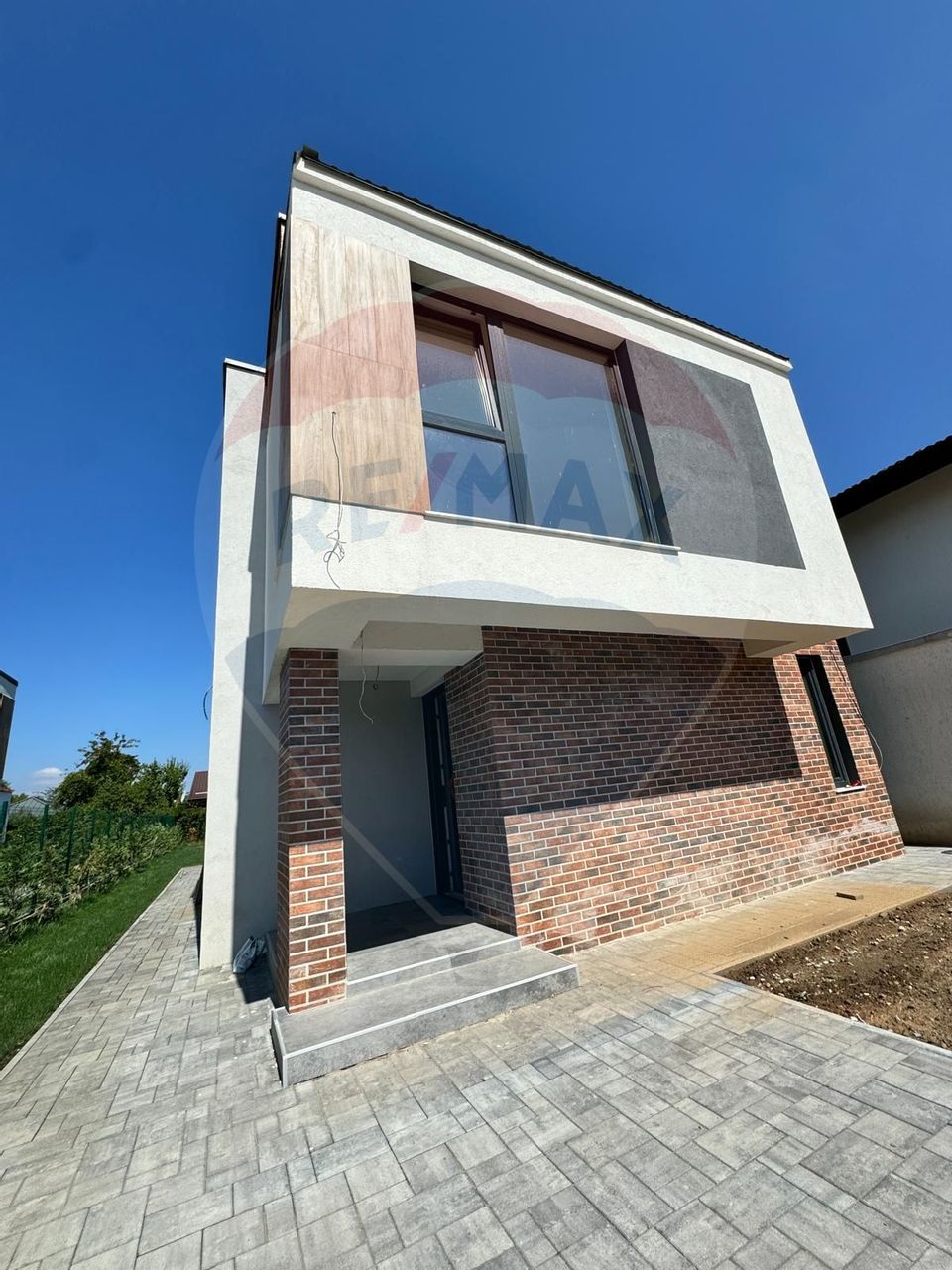 4 room House / Villa for sale