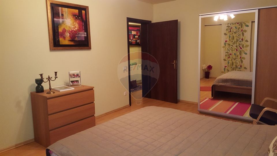 6 room House / Villa for sale