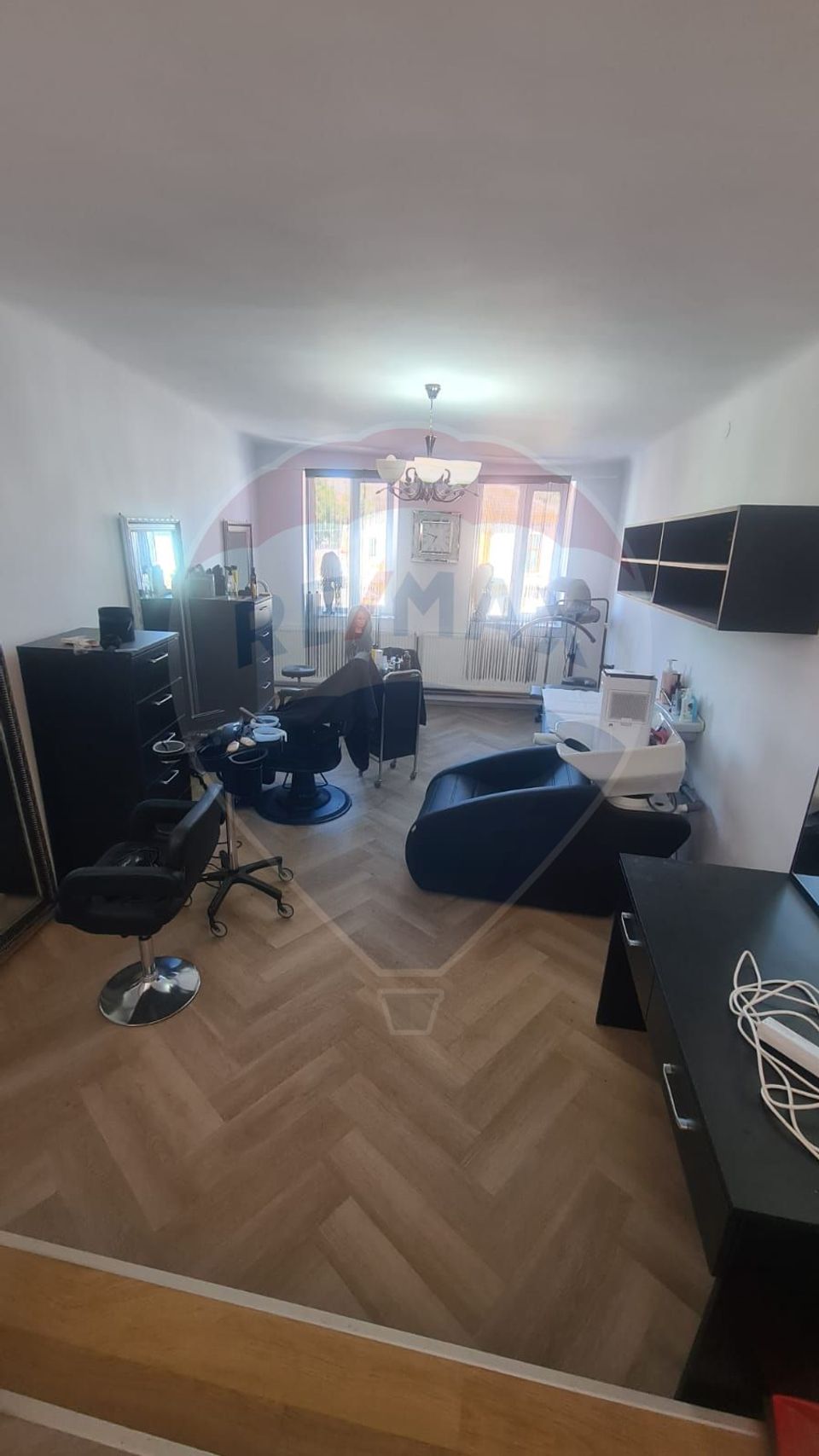 Se inchiriaza spatiu comercial in centru Medias