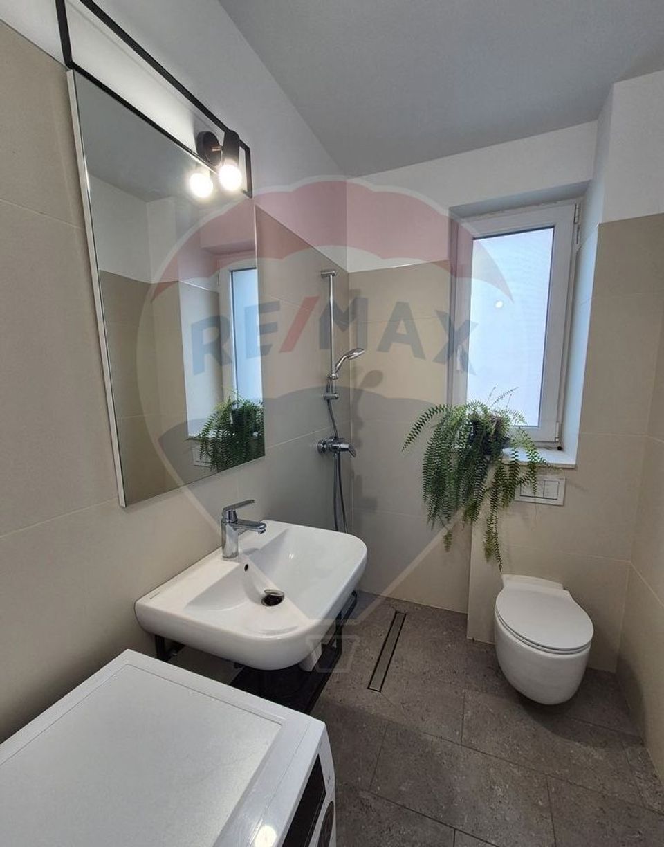 Apartament cu 3 camere de inchiriat, zona Europa