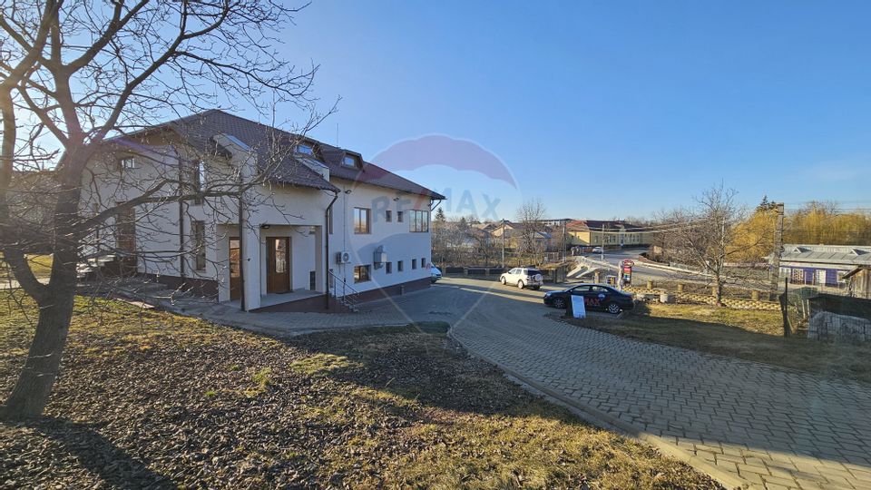 Complex comercial-cofetărie, patiserie pitzerie- Udești, Suceava