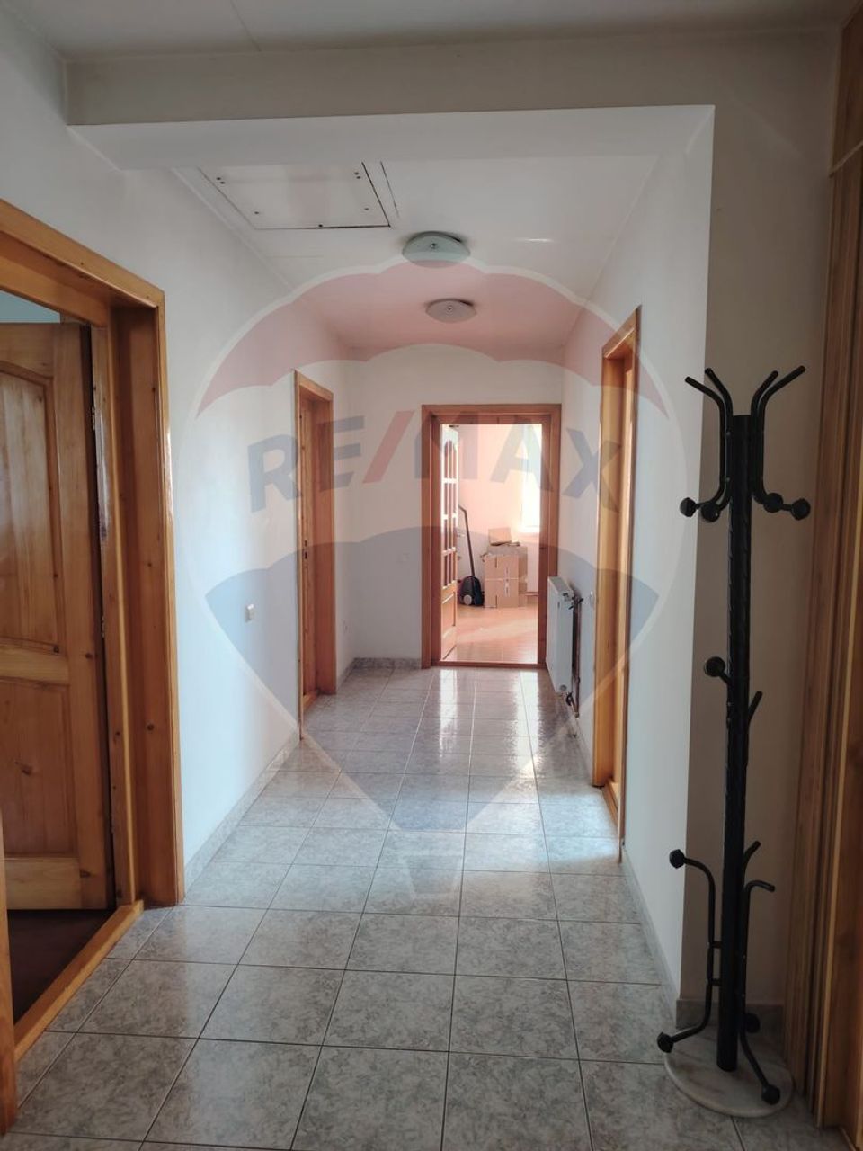 8 room House / Villa for sale, Central area