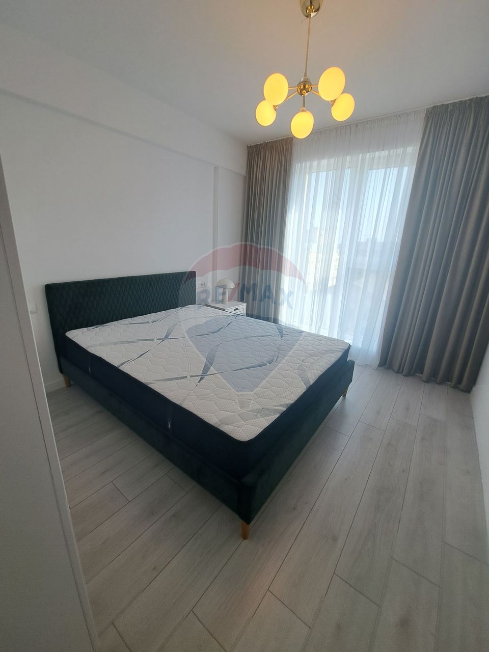 2 camere, bloc nou, loc de parcare subteran, Calea București