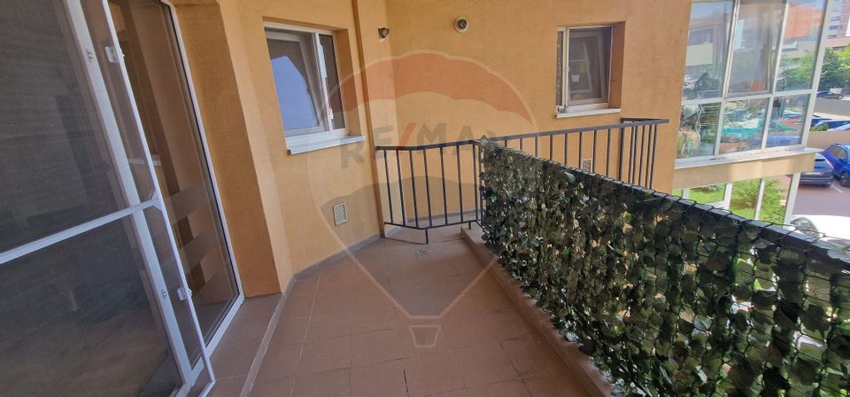 Apartament cu 2 camere, str. Stefan cel Mare, bloc ADAMA