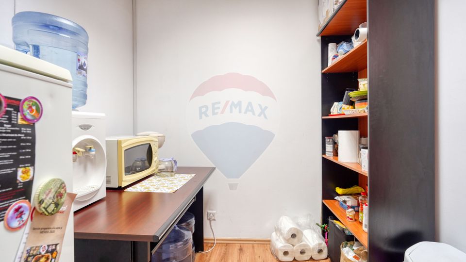 55sq.m Office Space for rent, Centrul Civic area