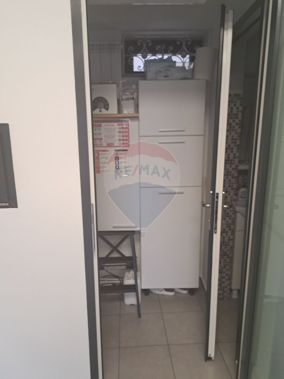 45sq.m Commercial Space, Central area