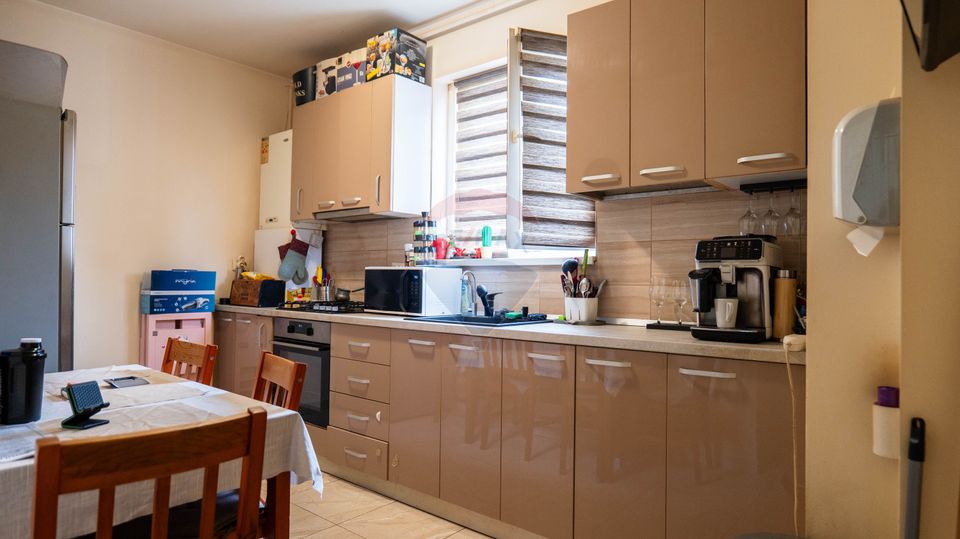 Vanzare apartament 2 camere - etaj 1, cu terasa si parcare - Măgurele