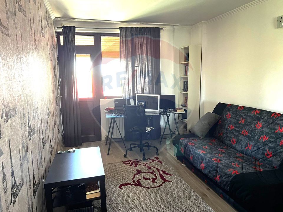 6 room Apartment for sale, Fundeni area