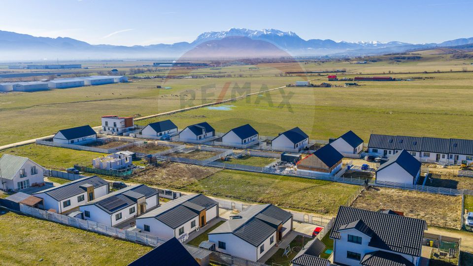 Teren intravilan de vânzare, în cartier rezidențial – Codlea