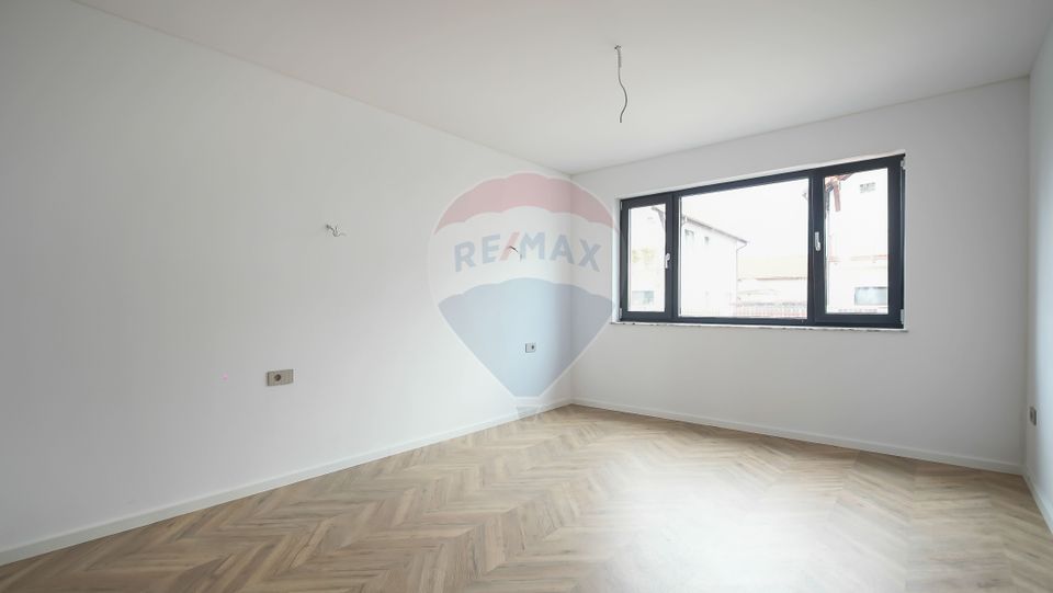 4 room House / Villa for sale, Stupini area