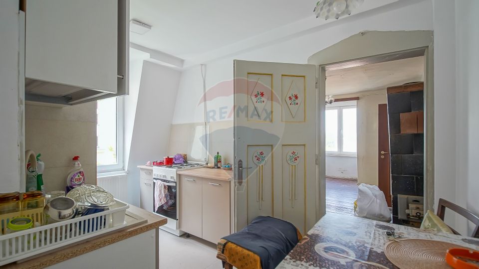 5 room Apartment for sale, Central area