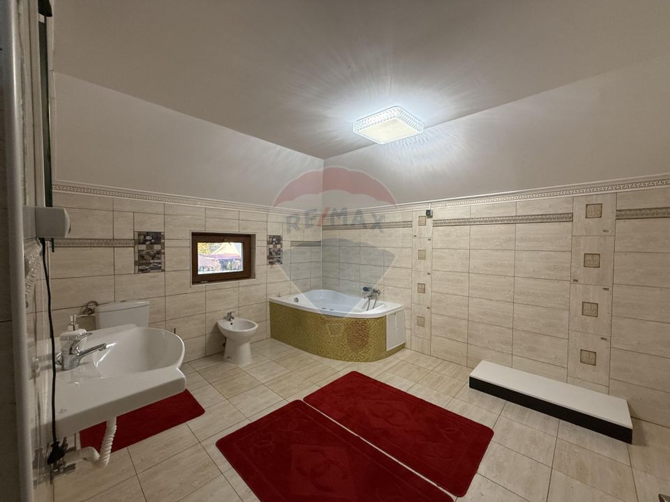 5 room House / Villa for sale