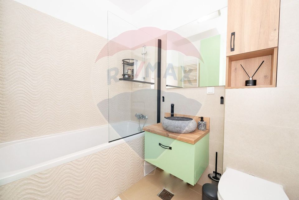 Apartament 3 camere 82 mp Pipera Plaza de inchiriat cu parcare inclusa