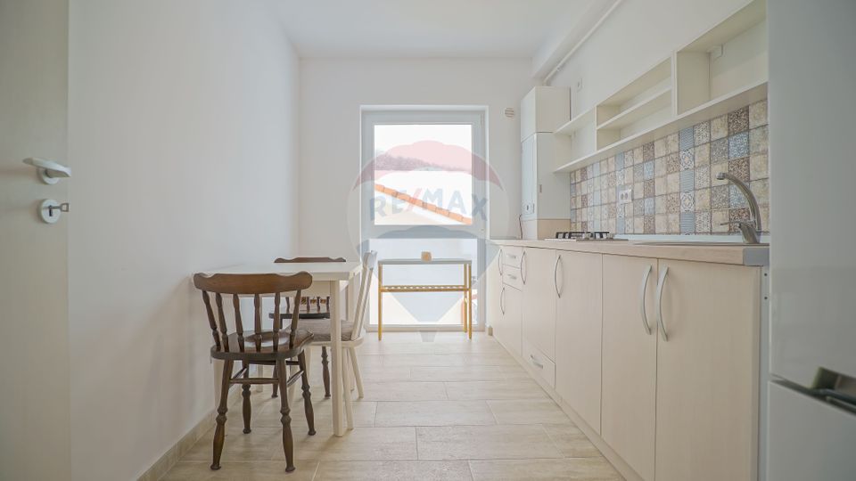 Locuinta de vacanta sau apartament de locuit?  Rasnov, Brasov