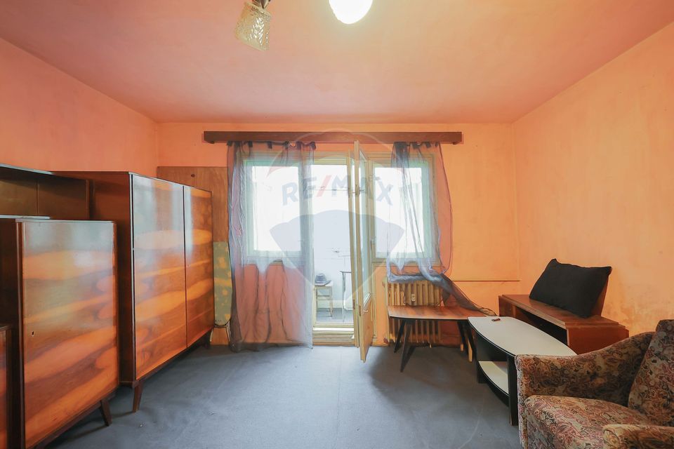 Apartament  cu două camere de vânzare în zona Rogerius