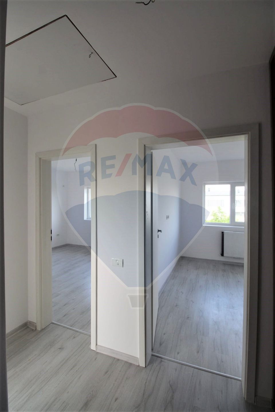 Duplex house for sale in Popesti-Leordeni