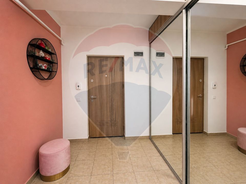 COMSION 0% Apartament cu 3 camere de vânzare cu loc de parcare