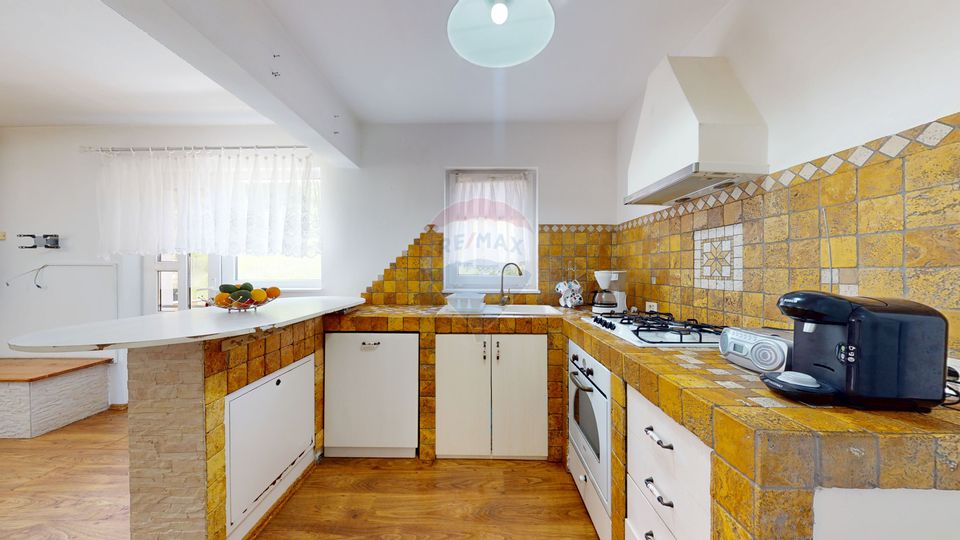 Comision 0 | Vila cu 7 camere | 1734 mp teren | Colonia 1 Mai | Vulcan