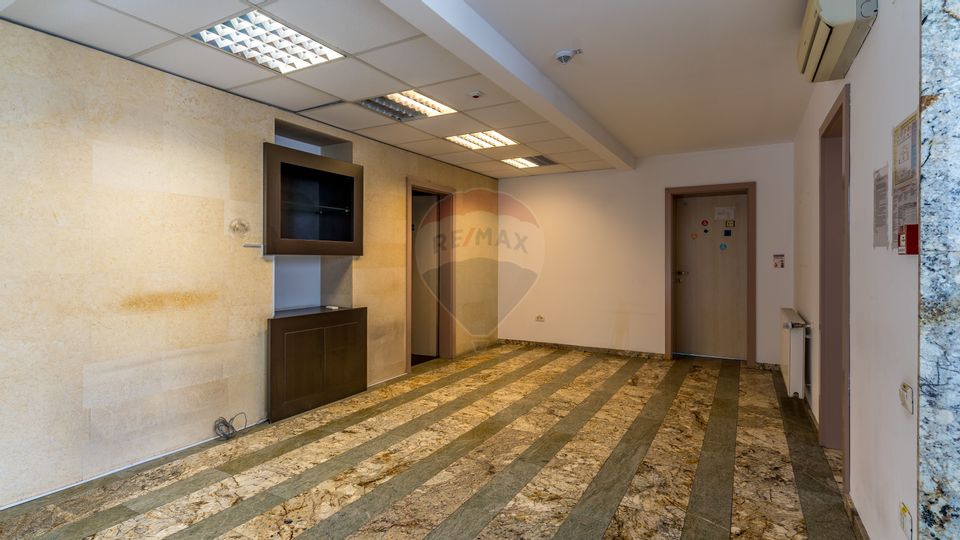 Spațiu de birouri de 754.6mp de închiriat în zona Andrei Muresanu