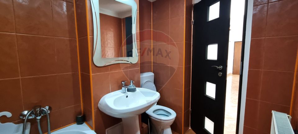 Apartament 3 camere de închirat - Zonă centrală Codlea – Comision 0%