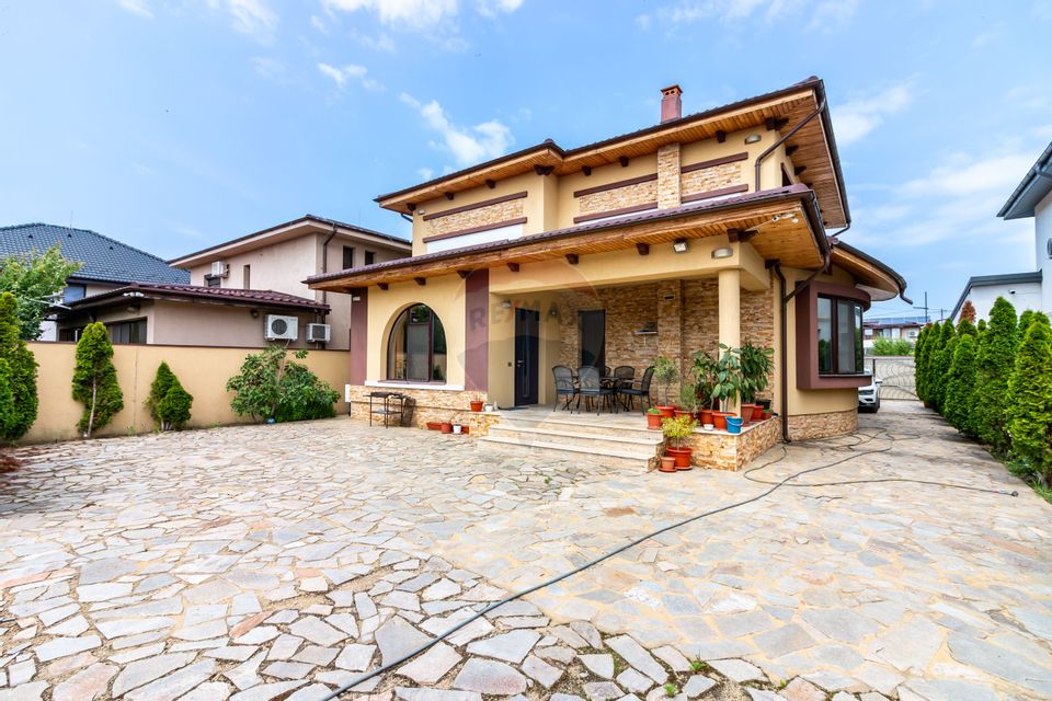 Casă / Vilă cu 4 camere de vânzare Corbeanca
