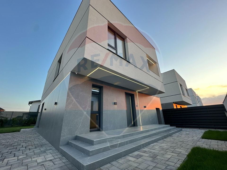 5 room House / Villa for sale