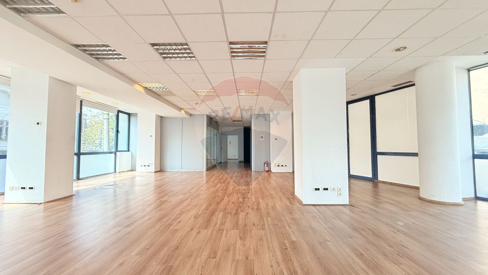 260sq.m Office Space for rent, P-ta Victoriei area
