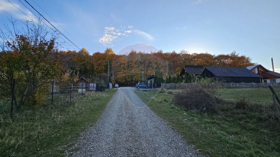 Teren intravilan 1,450mp Ilisesti / DN 17-Suceava