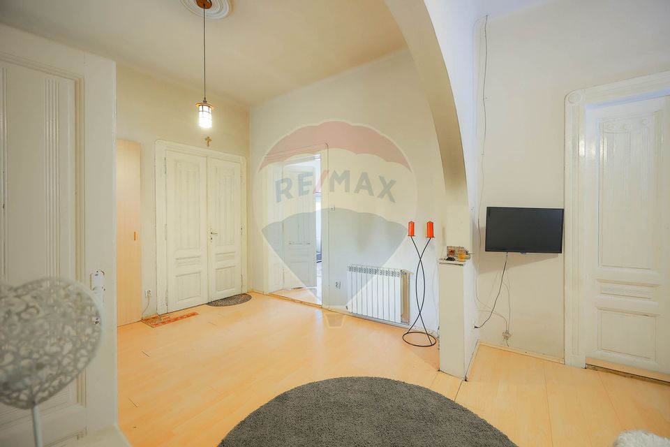 4 room House / Villa for sale, Ultracentral area