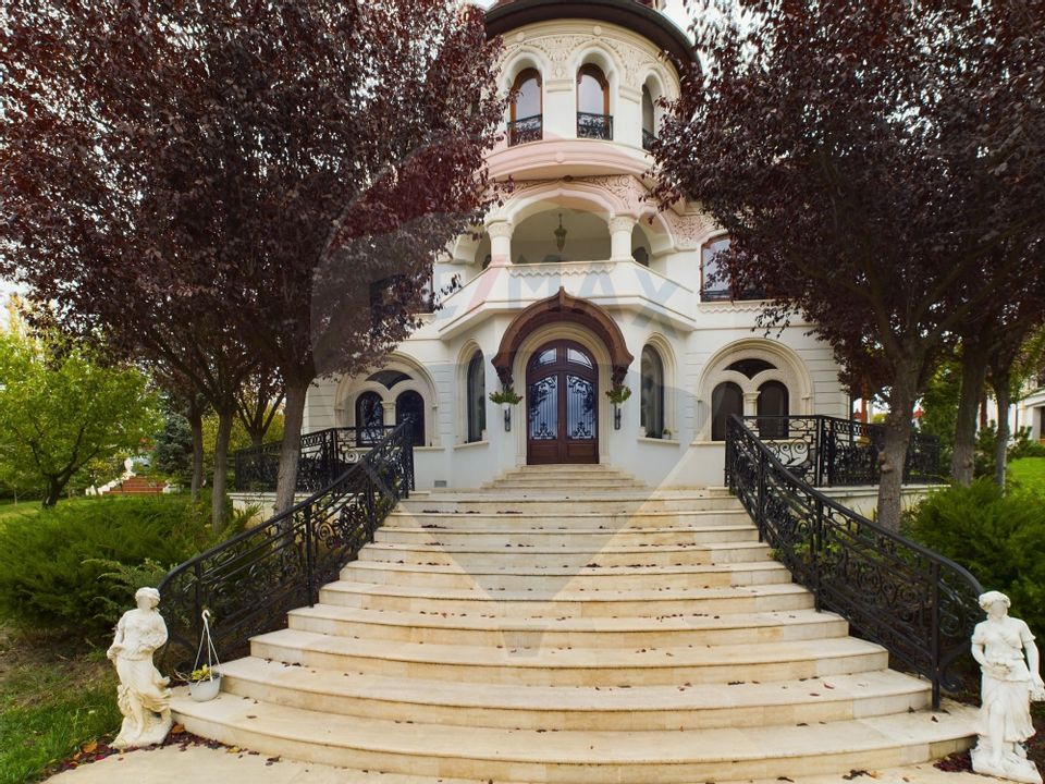 Vila de lux pe malul lacului Balotesti