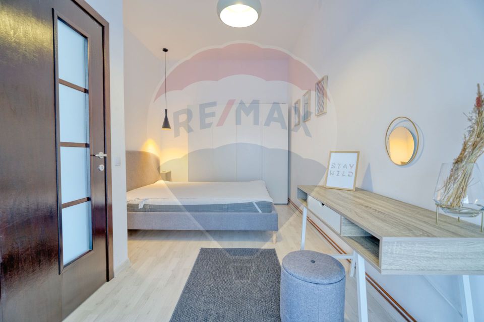 2 room Apartment for rent, Centrul Istoric area