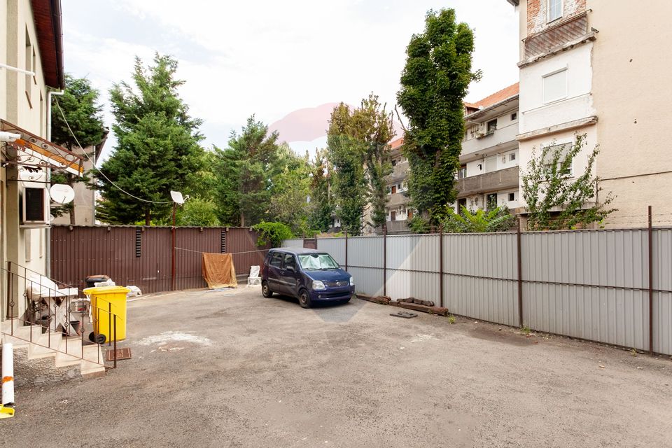 8 room House / Villa for sale, Ultracentral area