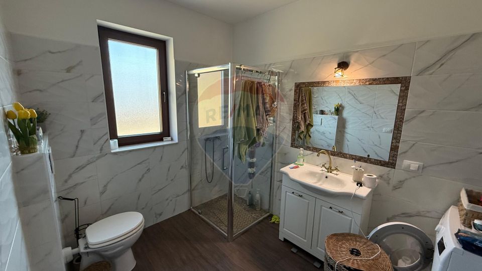 4 room House / Villa for sale