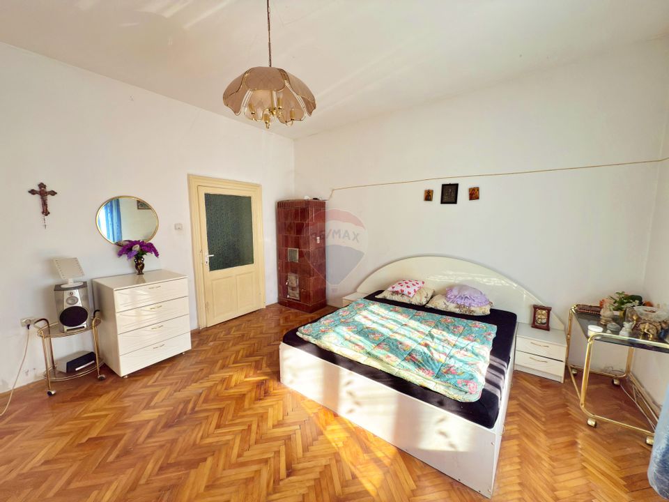 Apartament cu 2 camere de vânzare în zona Ultracentral