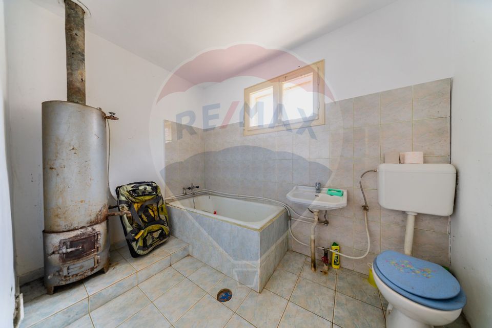 6 room House / Villa for sale