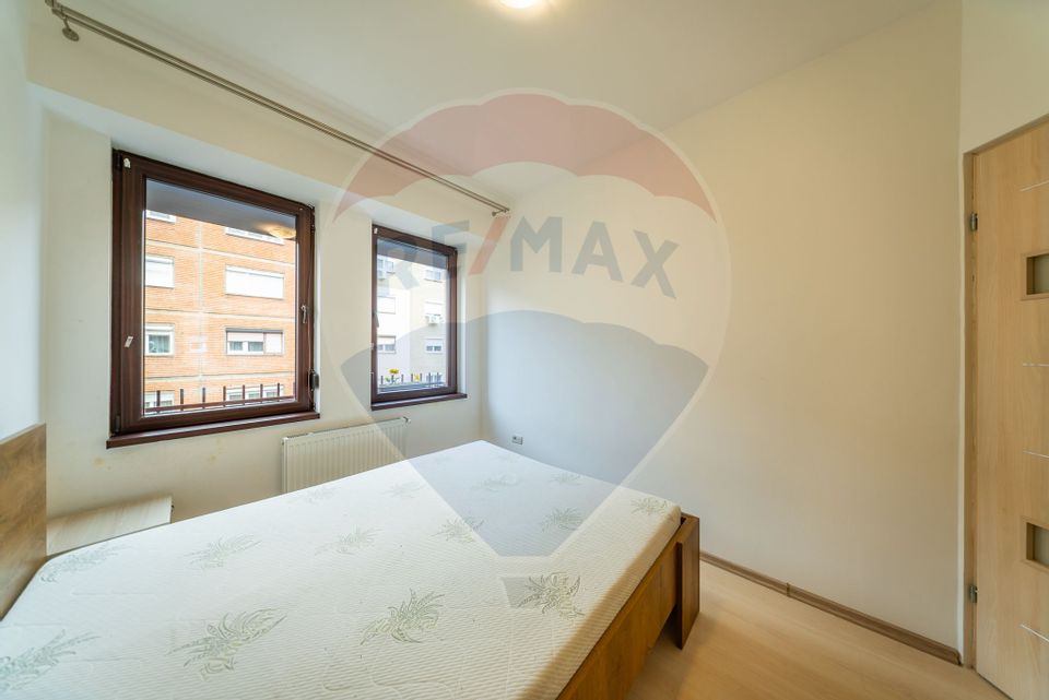 Apartament 3 camere, BLOC NOU,  Alfa, cu loc de parcare inclus