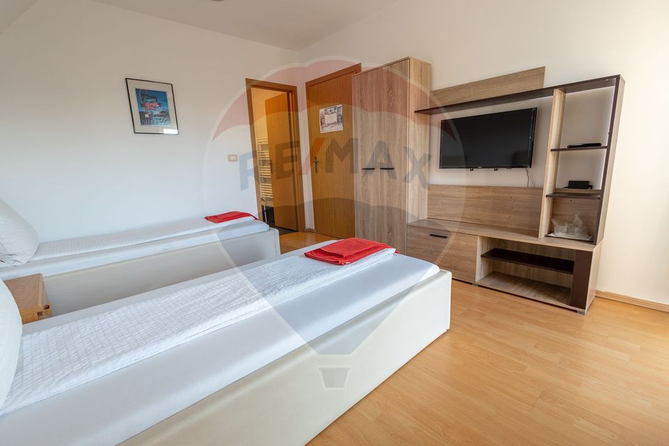 9 room Hotel / Pension for sale, Poltur area