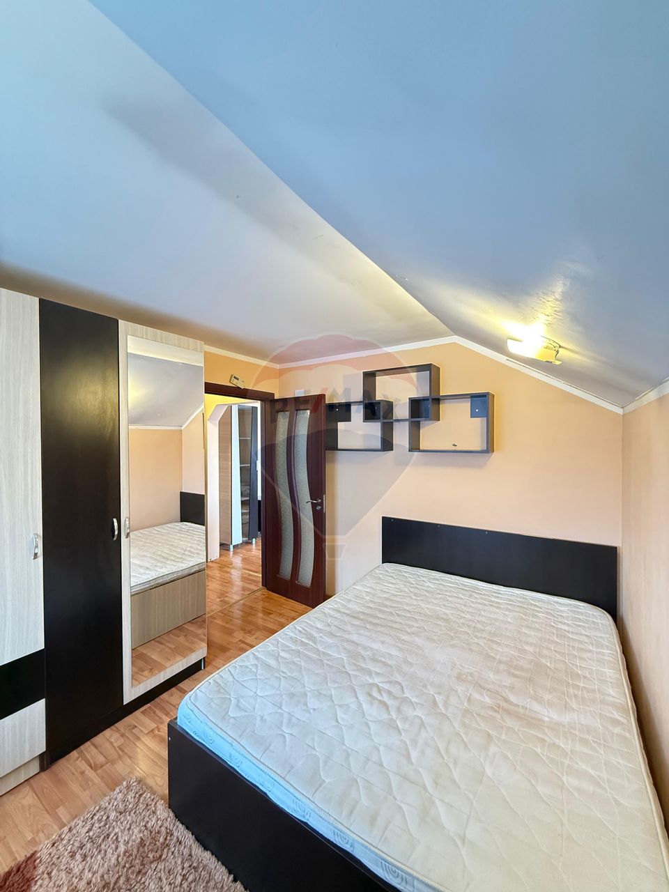 Apartament 3 camere de vânzare – Gura Humorului, zona centrală