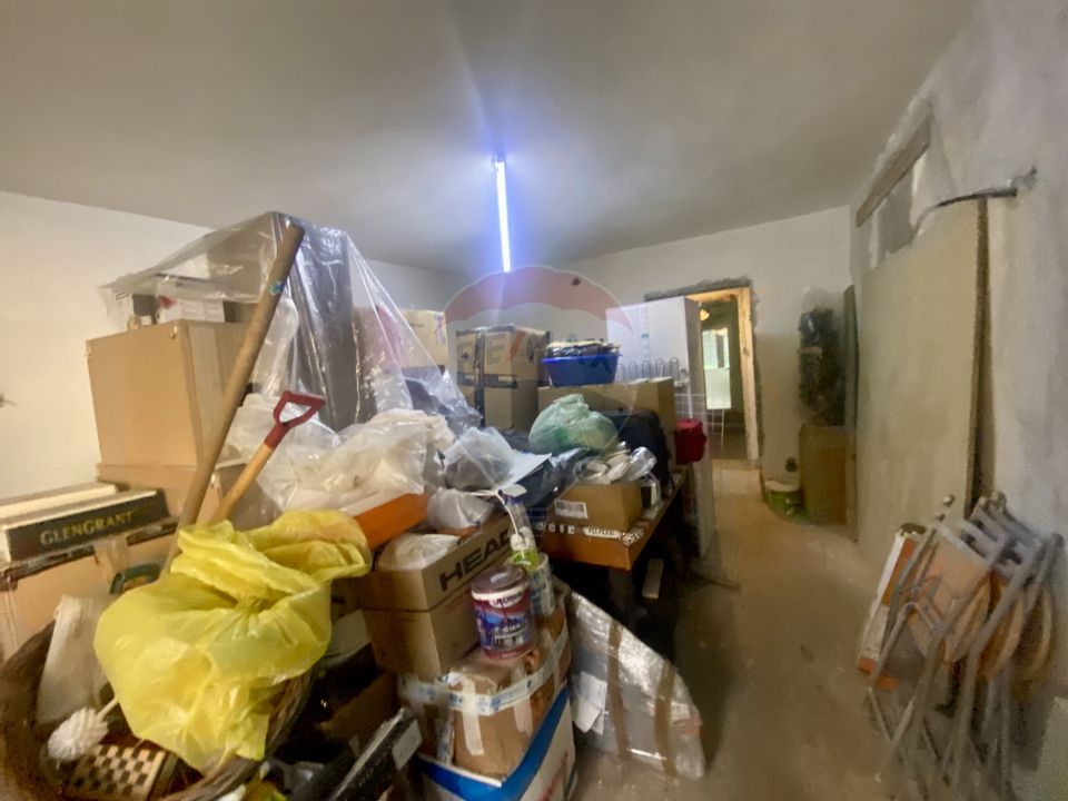 Vilă cu farmec istoric în Bușteni, pensiune sau locuință de vacanță!