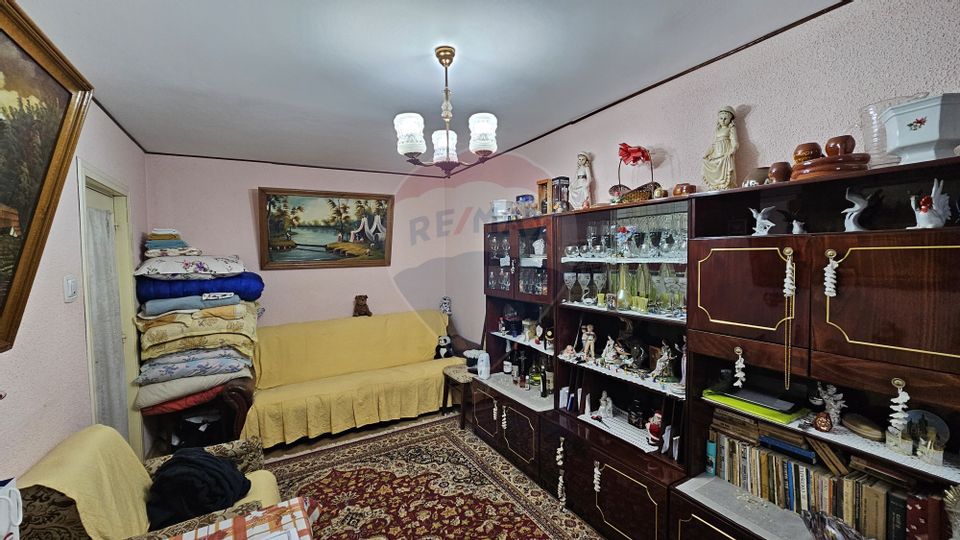 Apartament decomandat cu 2 camere în zona Burdujeni