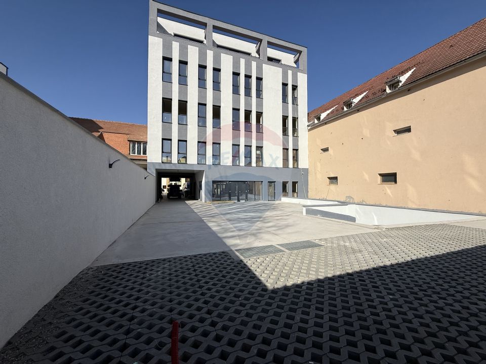 Spatii moderne in centrul Sibiului-inchiriere