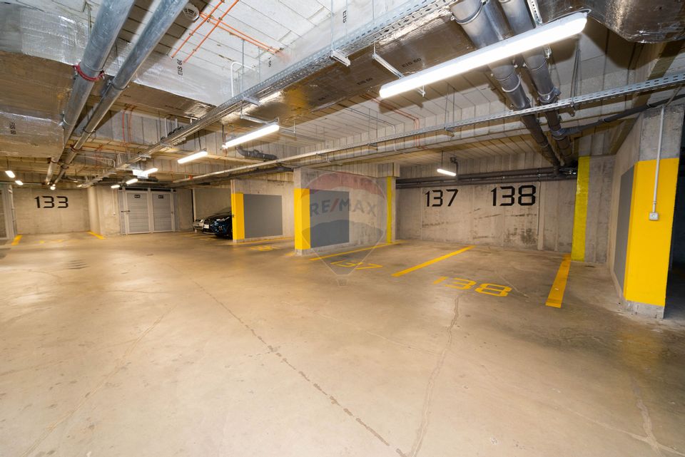 Apartament 3 camere de vanzare, Core Timpuri Noi, boxa, loc parcare