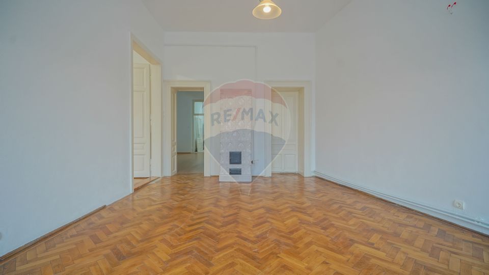 REZERVAT! Apartament cu arhitectură săsească