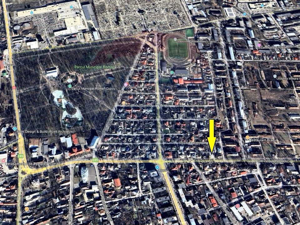 8 room House / Villa for sale, Central area